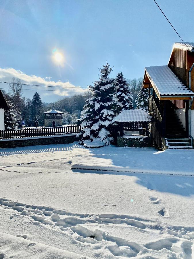 Hotel Jiřičná Sušice Exteriér fotografie